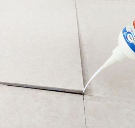 永泰瓷砖空鼓维修公司分享卫生间瓷砖脱落的原因可能有以下几点